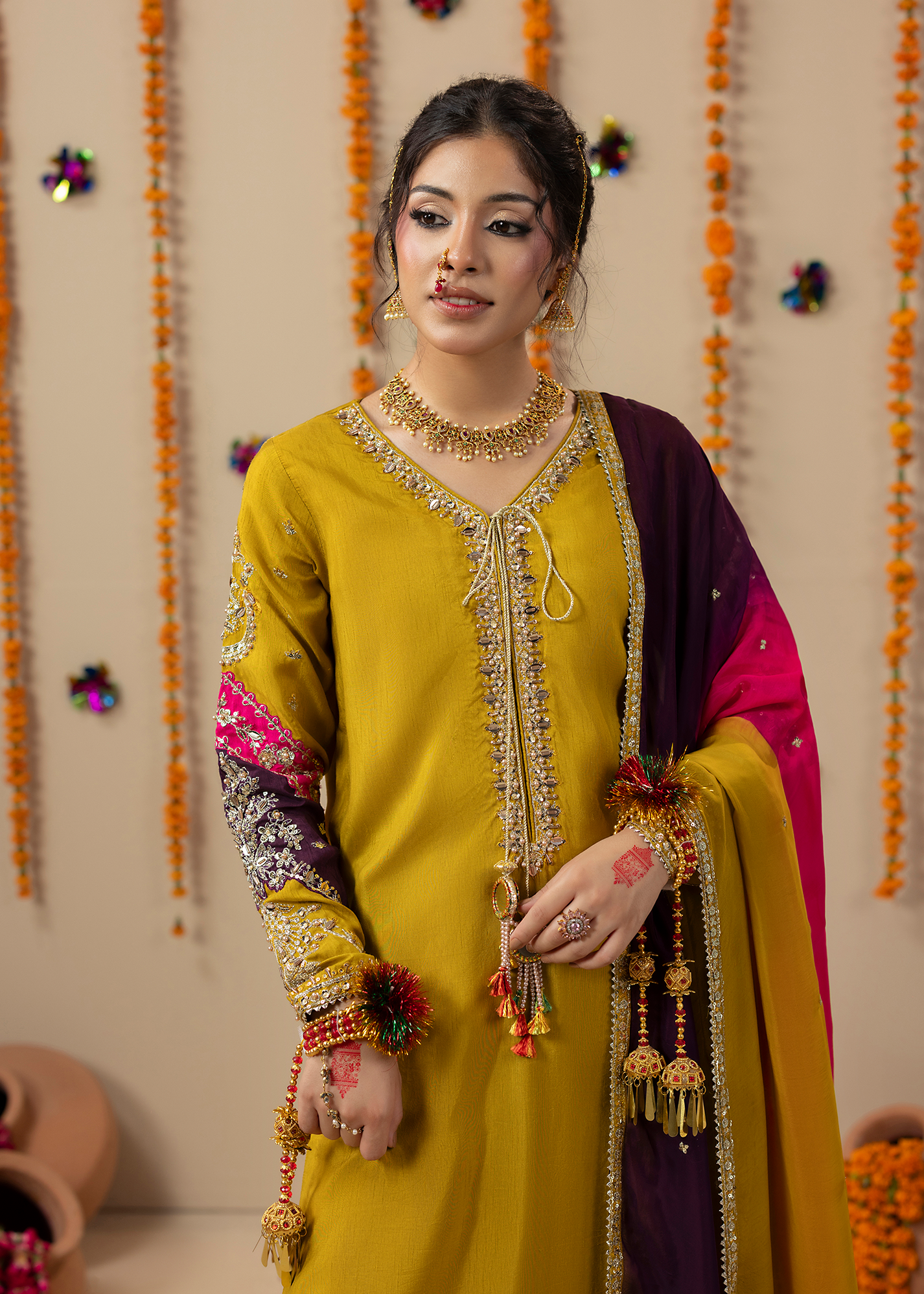 2643A MUSTARD MULTI SHIRT