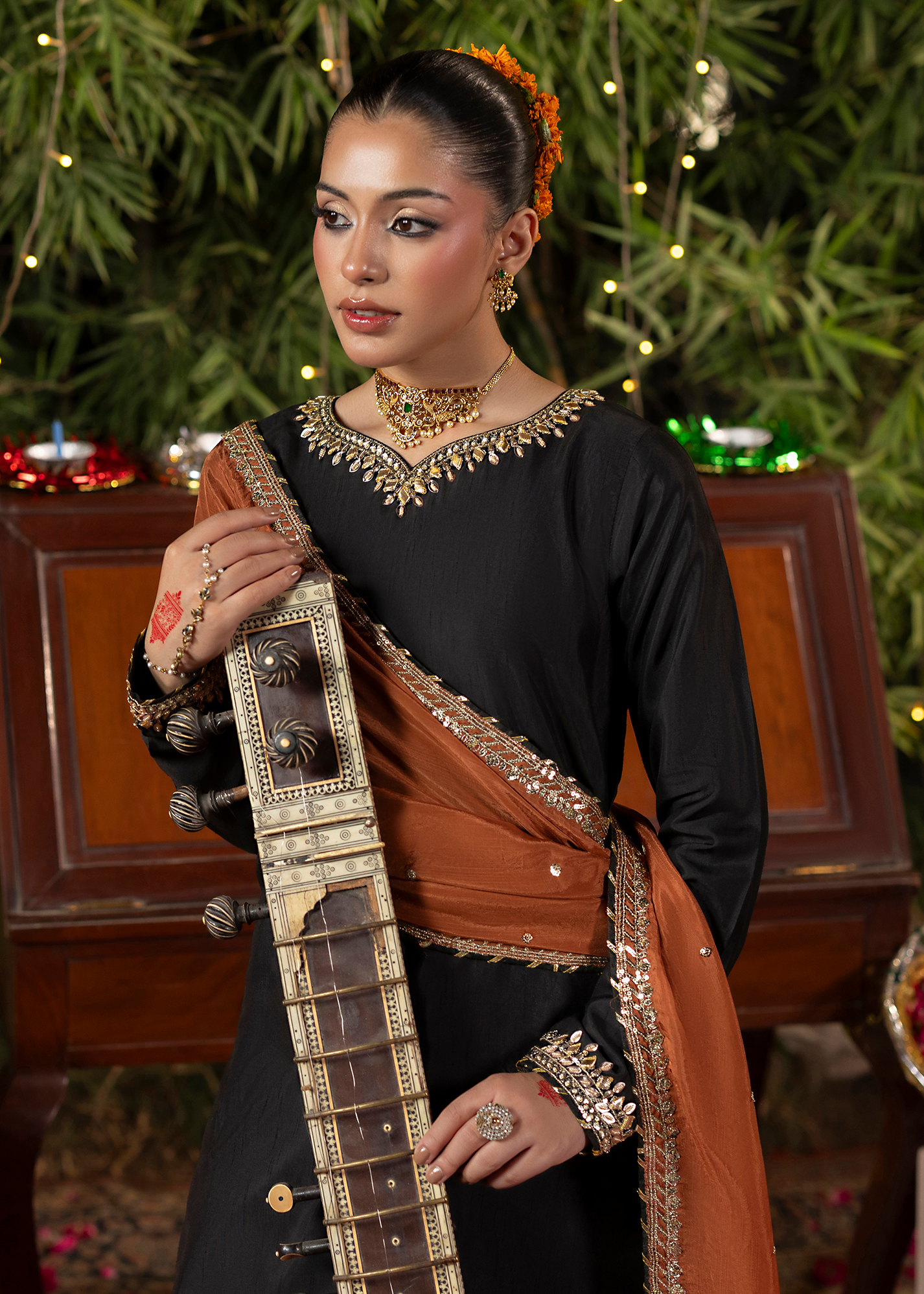 2647B BLACK & RUST SHIRT
