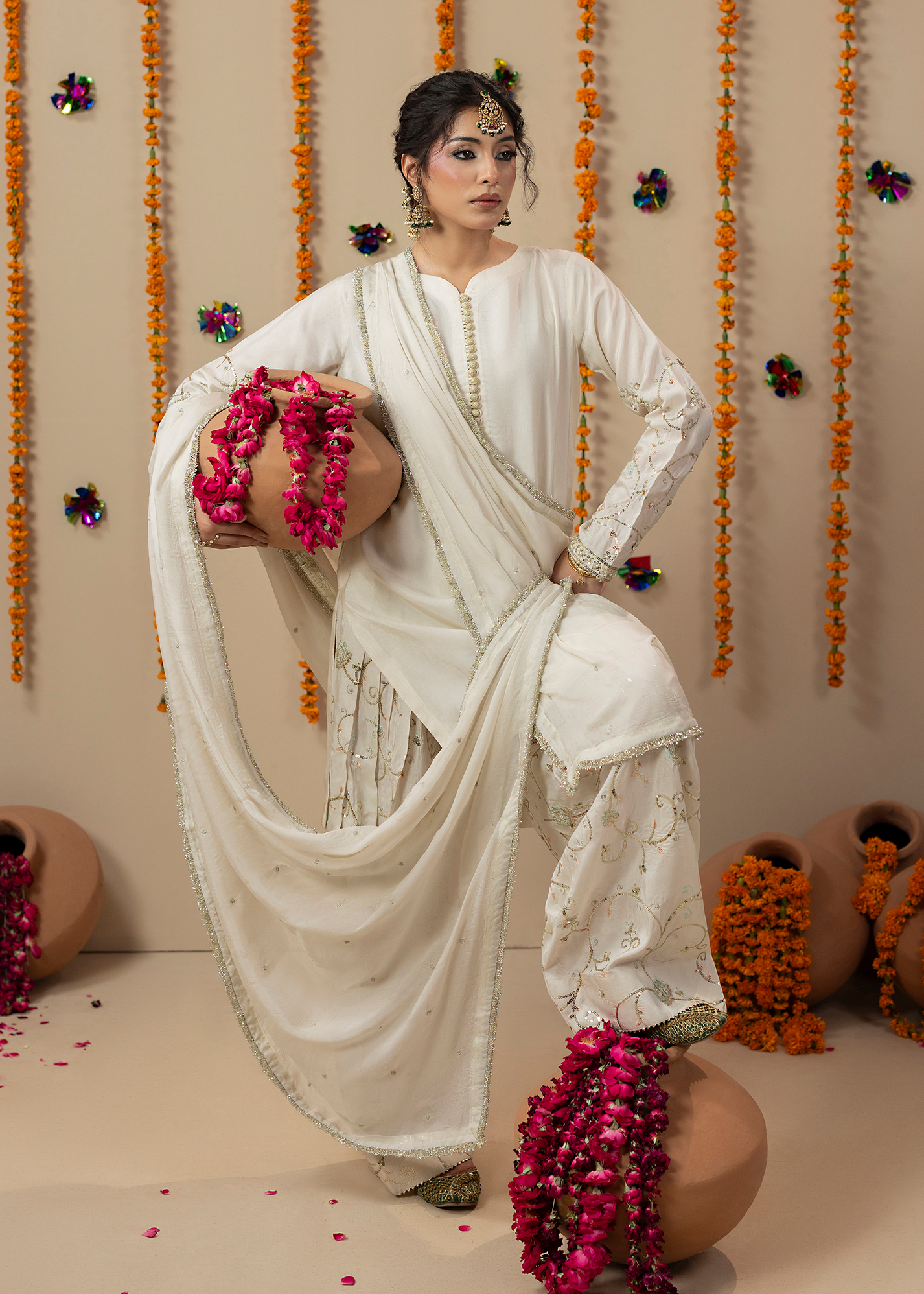 2645A IVORY GOLD SHIRT