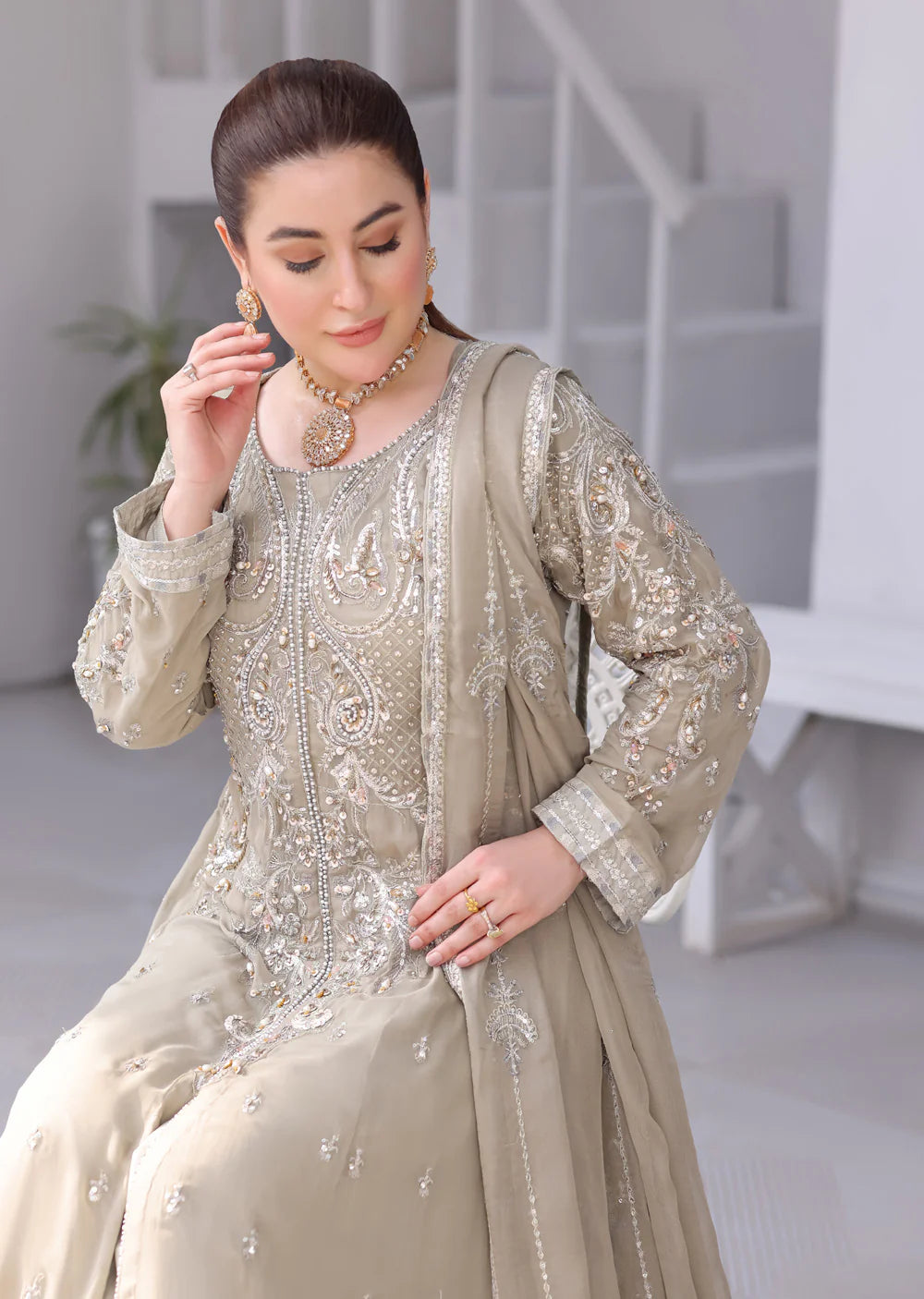AW-1516-Nude gold