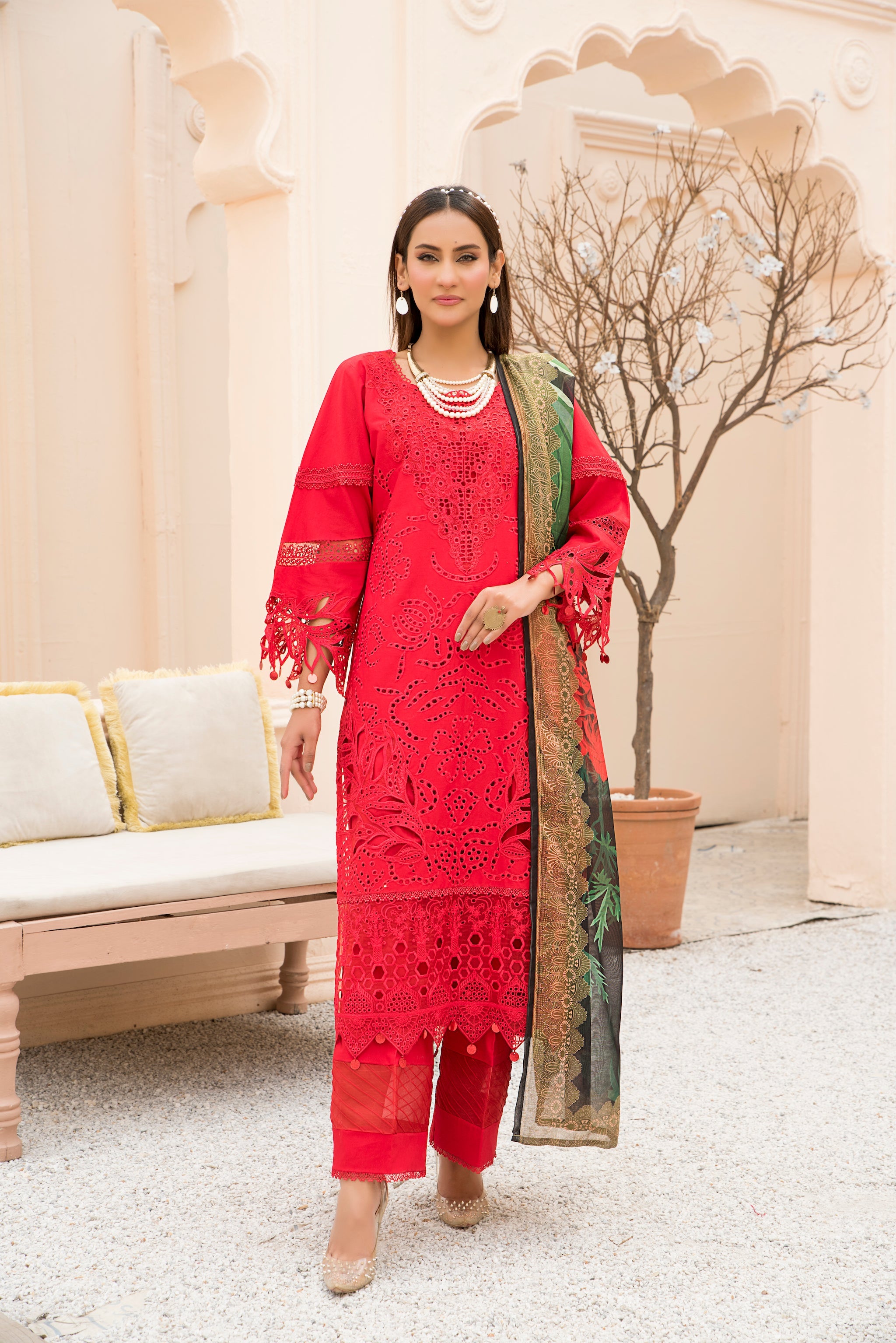 3 Piece Premium Chikenkari Suit-Embroidered (Pret)