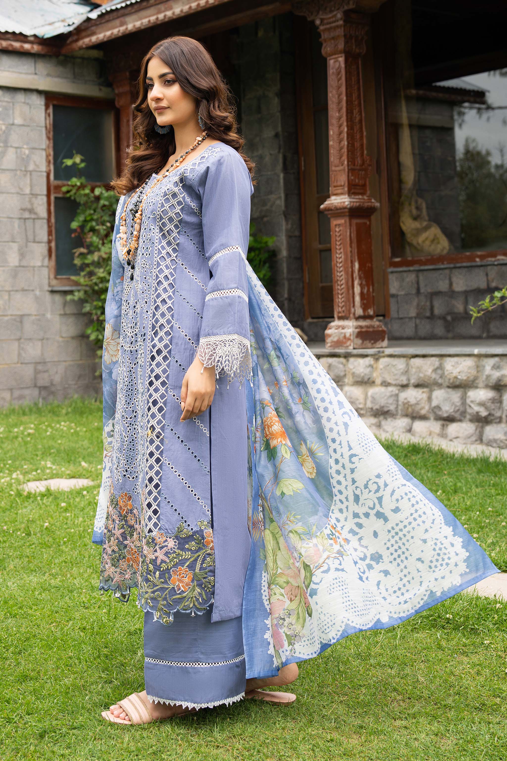 3 Piece Embroidered Doriya Suit (Pret)