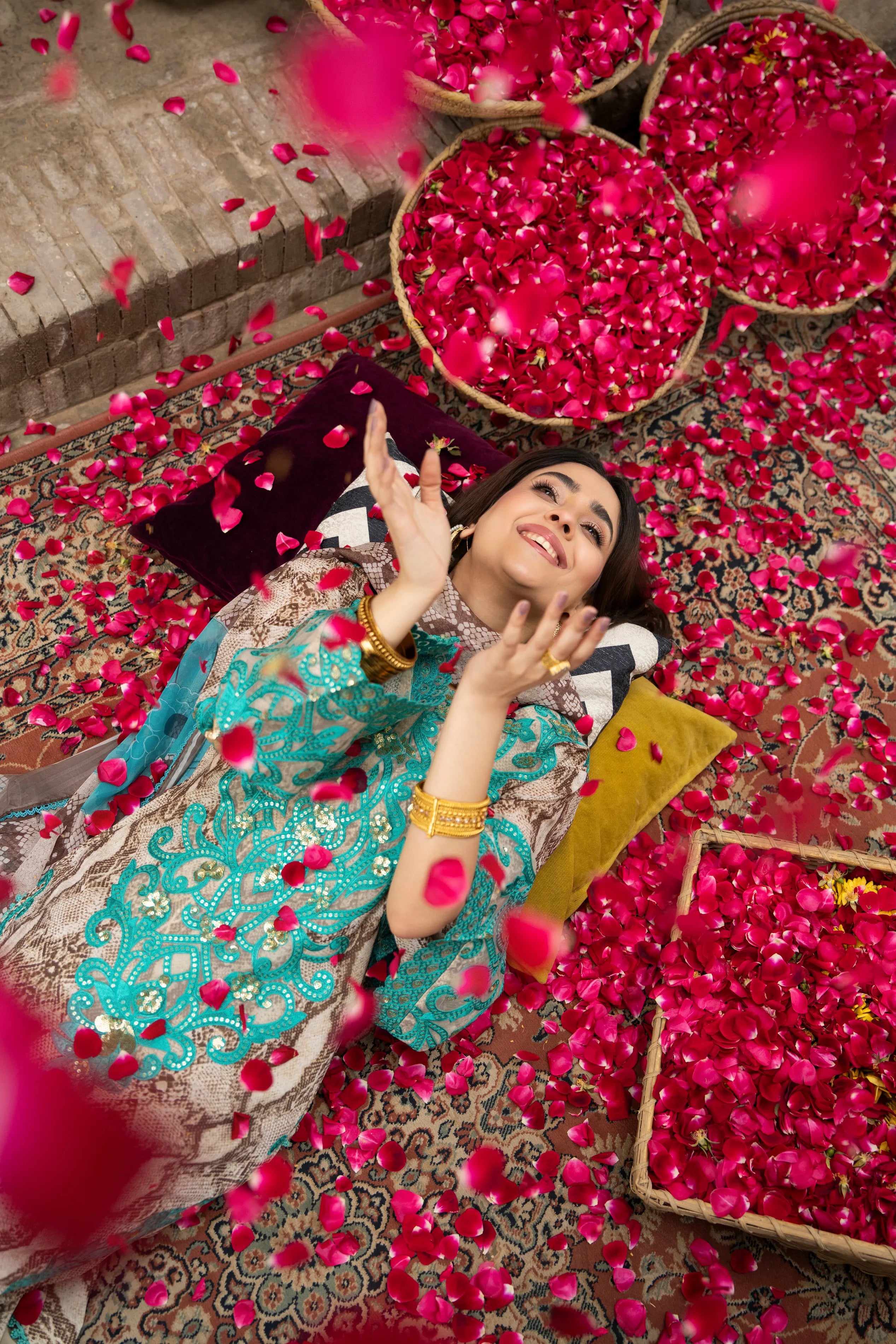 Karma-Aura- Turquoise F-515