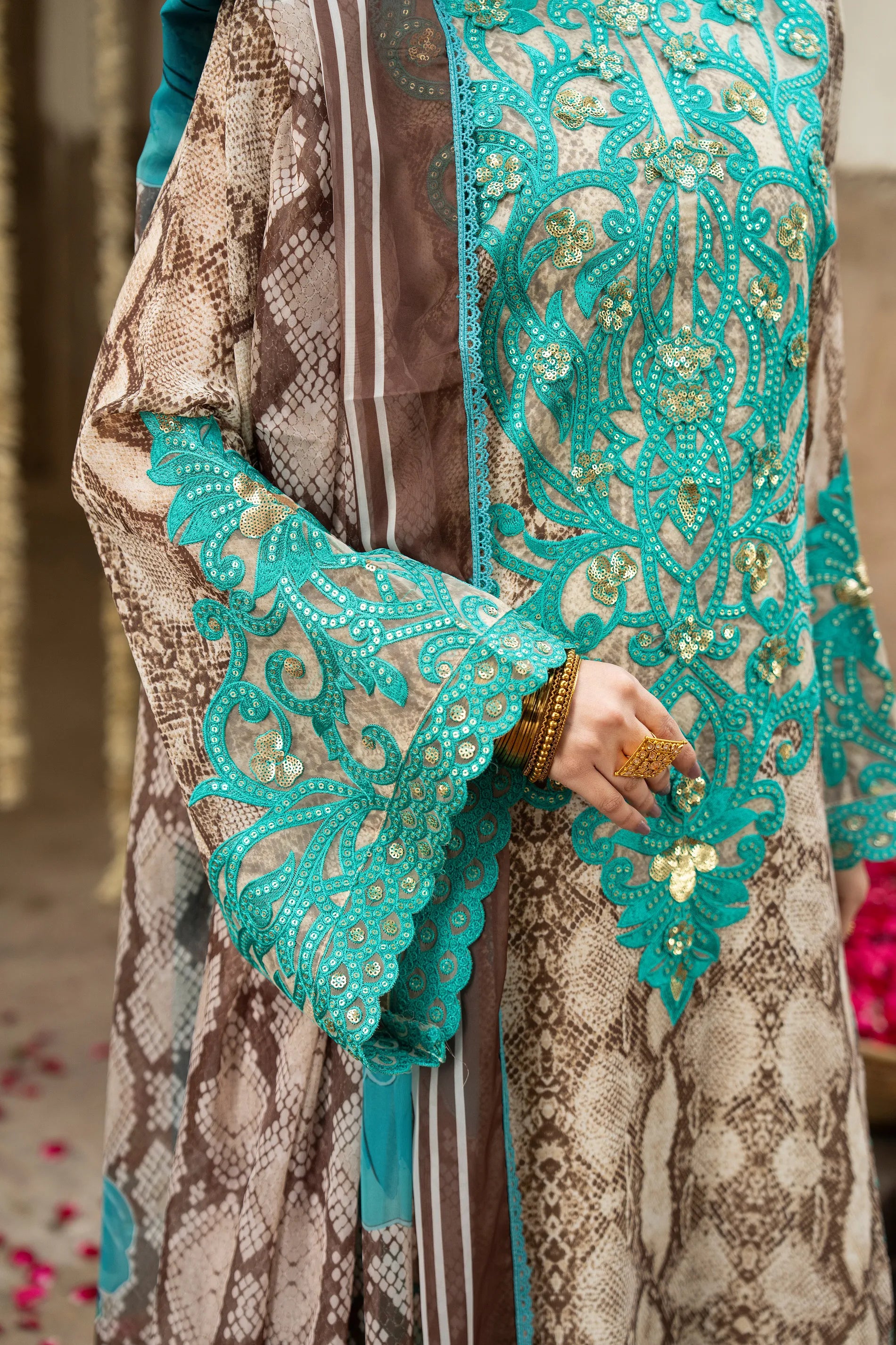 Karma-Aura- Turquoise F-515