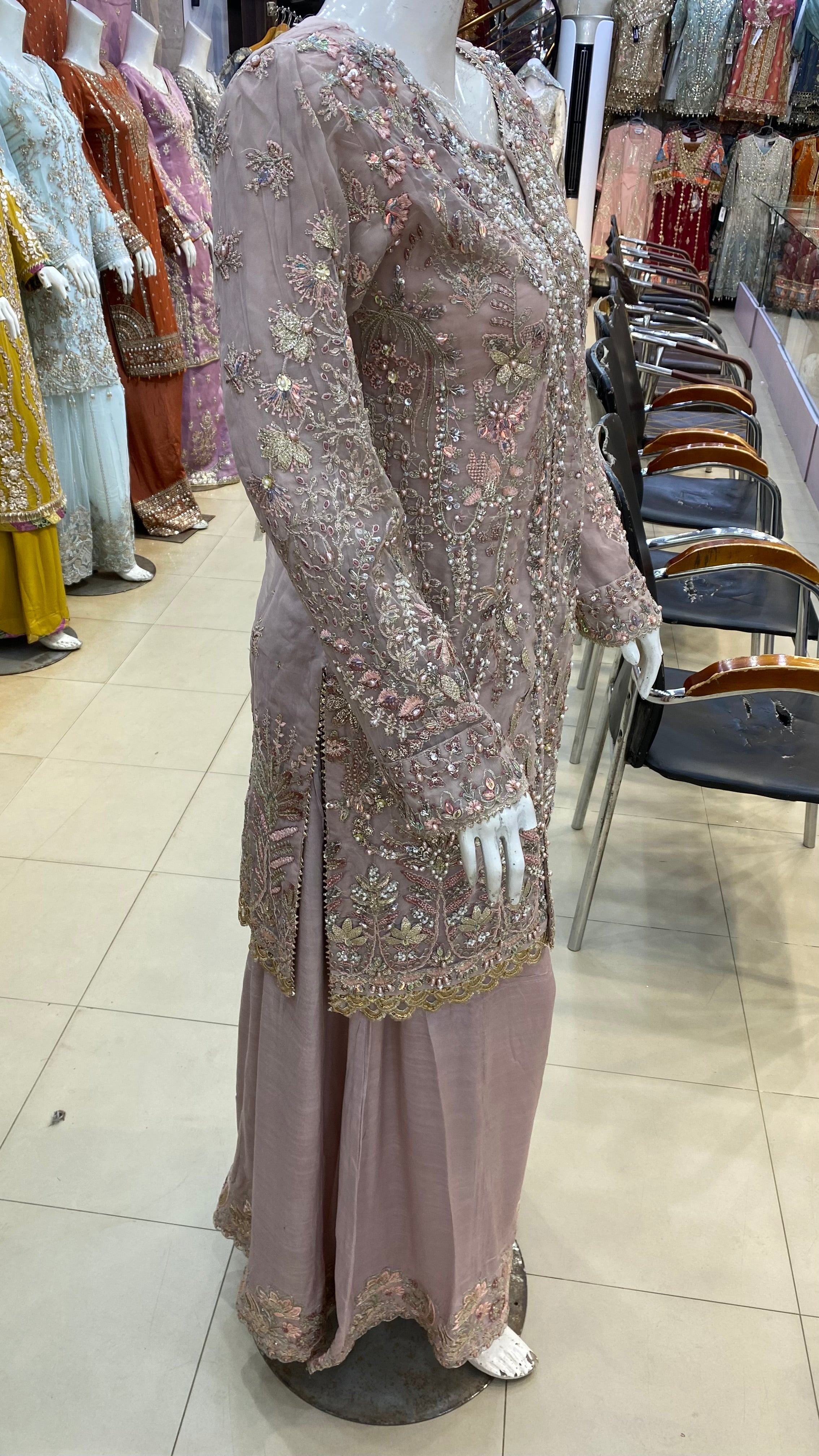 ARW-1686 Mauve Pink