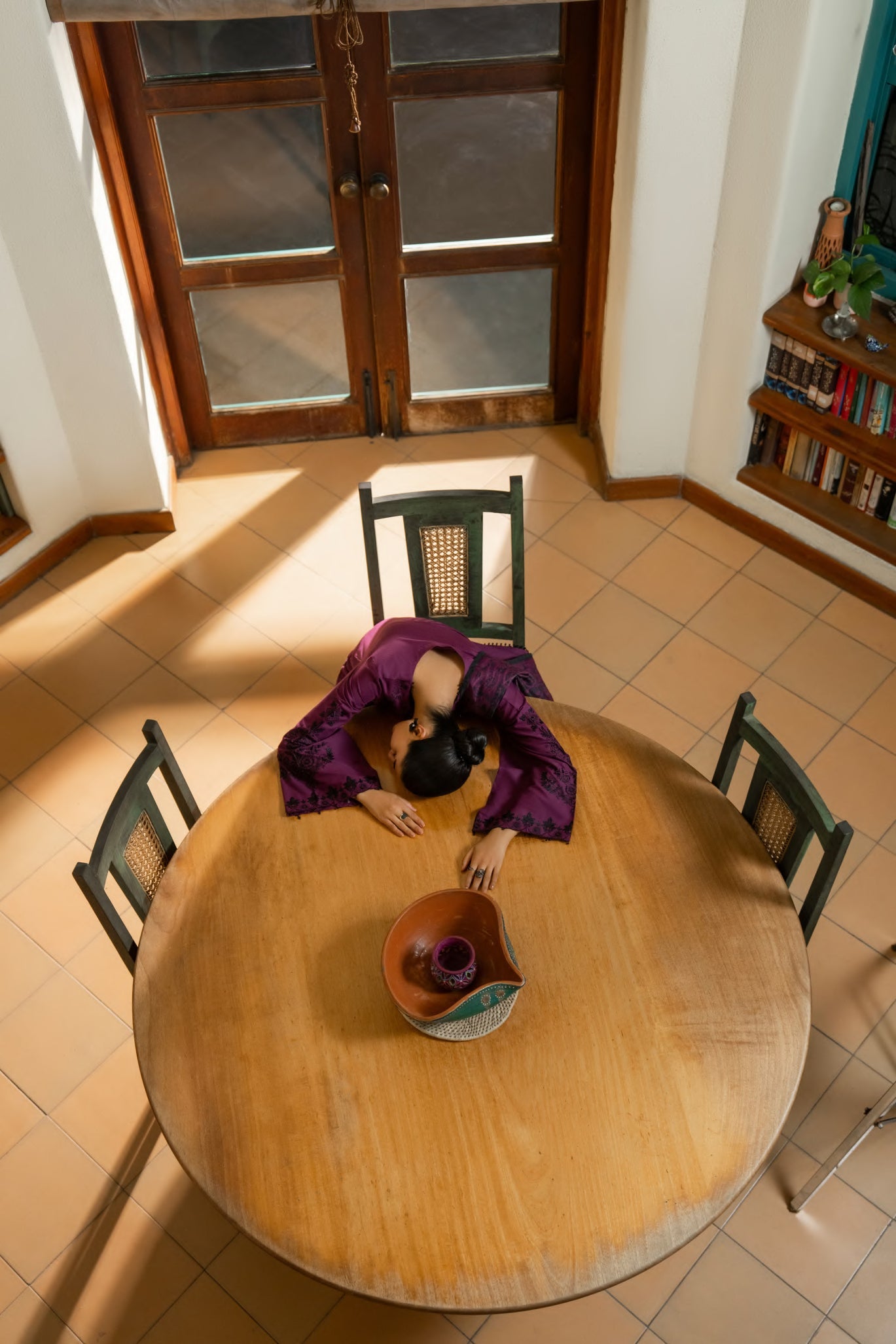 Casual Lite - Rich plum-toned